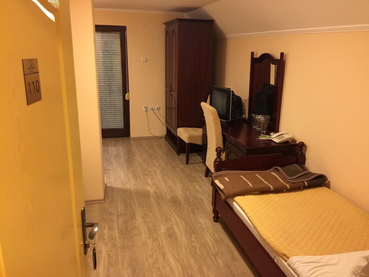 Bed & Breakfast Karavan Raška 客房 照片