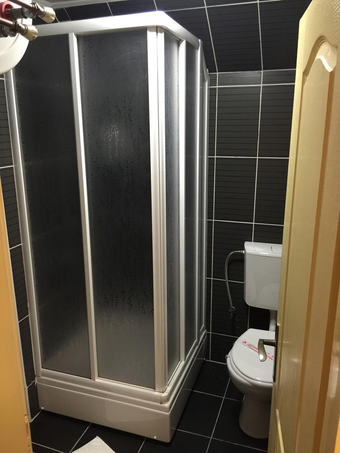 Bed & Breakfast Karavan Raška 外观 照片